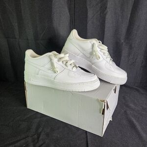 Nike Air Force 1 LE (GS) 6Y